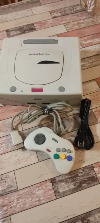 Sega Saturn Blanca Japonesa