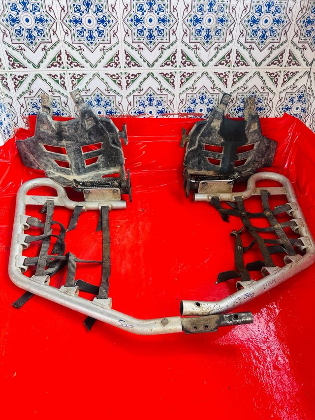 Estriberas Polaris Predator 500