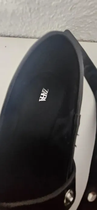 Bailarinas Zara negras con tachuelas