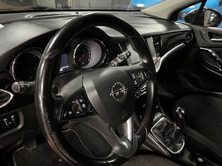 Opel Astra 2016
