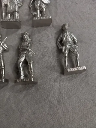 Set soldatini Kinder anni 80-90 metallo