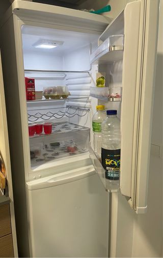 Nevera blanca Hoover