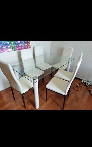 Tavolo in Cristallo + 6 Sedie Nere