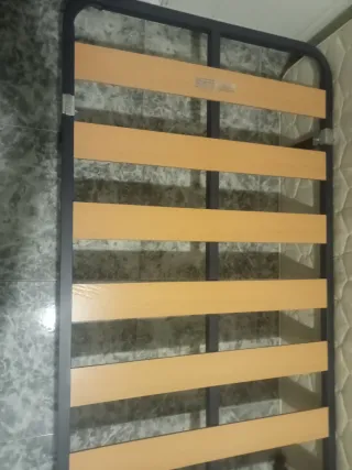 Somier 90cm Negro y Madera