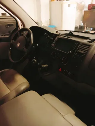 Volkswagen Transporter T5 2009