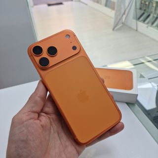 iPhone 17 Pro Max 256GB Naranja Como Nuevo