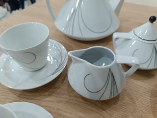 Servizio da tè in porcellana