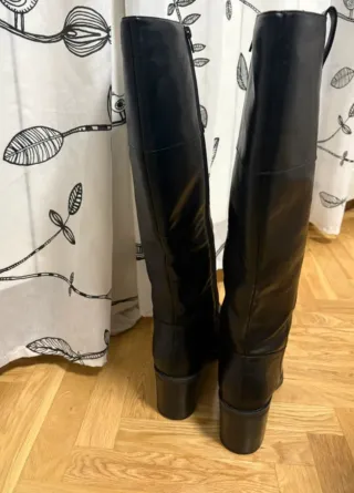 Botas altas negras tacón