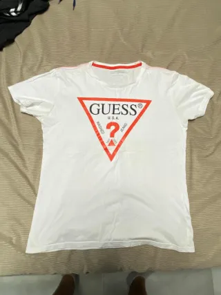 Camiseta Guess
