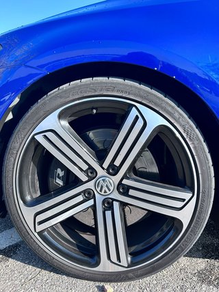 Volkswagen Golf R 2.0 TSI 300cv BMT 4Motion DSG