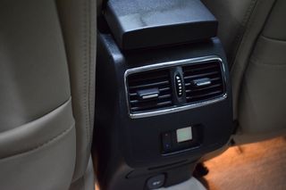 Renault Latitude 2011