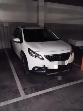 Alquilo plaza de garaje. Pino Montano.