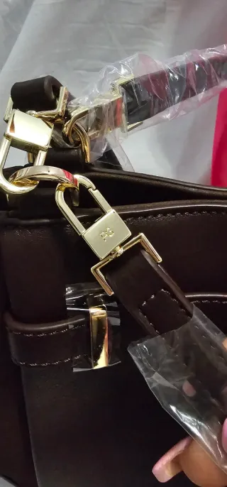 Bolso Purificación García Marrón oscuro.