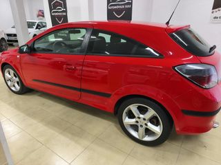 Opel Astra GTC 1.6 CON GARANTIA Y TRANSFERENCIA