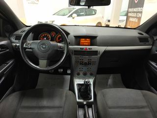 Opel Astra GTC 1.6 CON GARANTIA Y TRANSFERENCIA