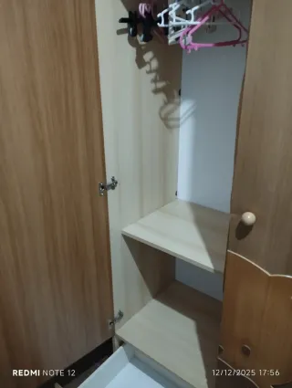 Armario infantil de madera con osos