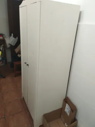 Armario infantil de madera con osos