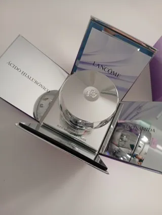 Lancôme Renergie Caja Plateada