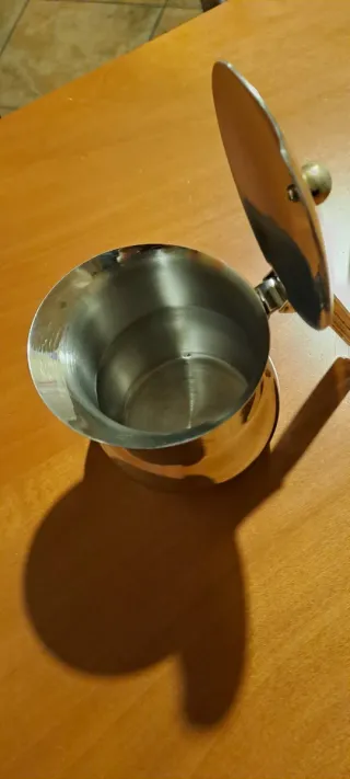 Lattiera/Teiera in acciaio