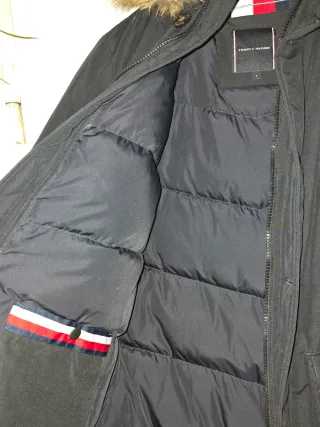 Piumino Tommy Hilfiger Nero Taglia L