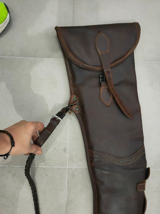 Funda de cuero para escopeta