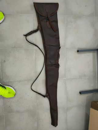 Funda de cuero para escopeta