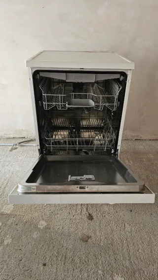 Lavavajillas poco uso, perfecto estado