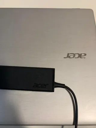 Portátil Acer Aspire V