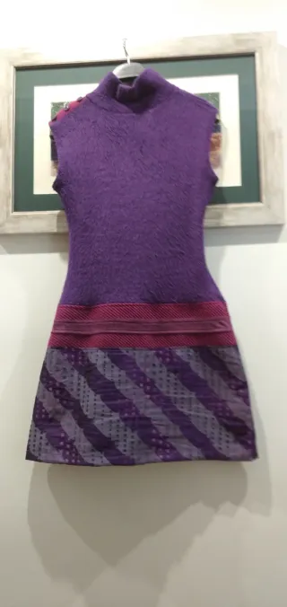 Vestido mini morado y rosa