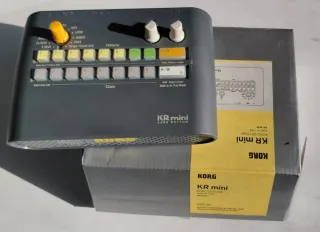 Korg KR mini - Caja de Ritmos Portátil