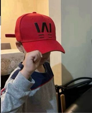 Gorra Roja Serie dibujos Oliver y Benji Campeones