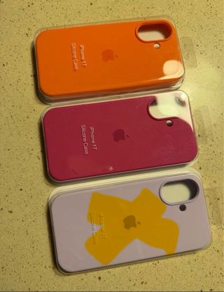 Cover in silicone per iPhone 17 Apple
