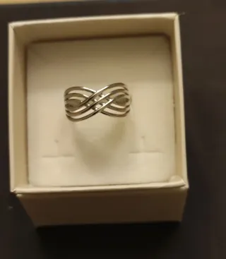 Anillo plata rodiada diseño entrelazado