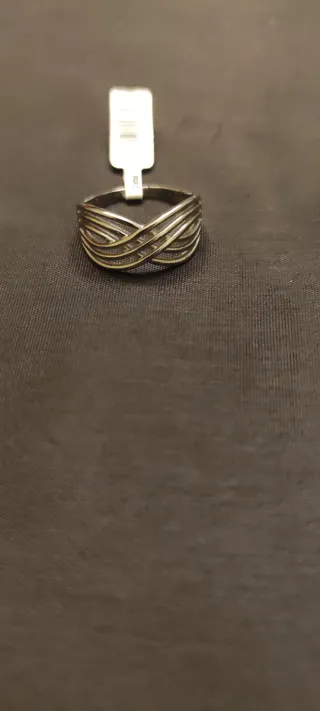 Anillo plata rodiada diseño entrelazado