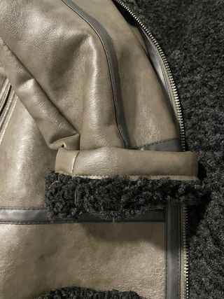 Cazadora aviador verde forrada con borrego negro