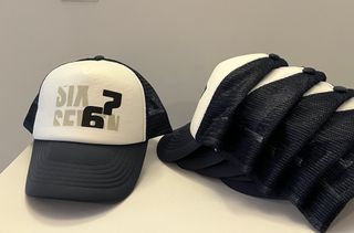 Gorra TikTok 6-7 SEIS SIETE SIX SEVEN estampado