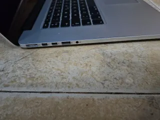 MacBook Pro Retina Gris Espacial