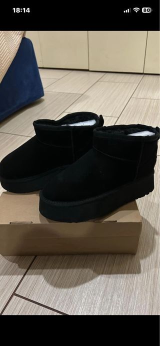 Stivali UGG neri donna