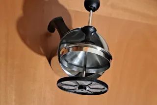 Lattiera per cappuccino in metallo