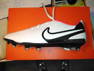 Botas de fútbol Nike