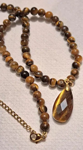 Collana Occhio di Tigre con Pendente