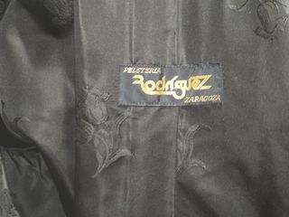 Abrigo Muton Azul Marino Peletería Rodriguez