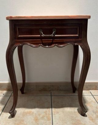 Cómoda y mesillas a juego de madera y mármol