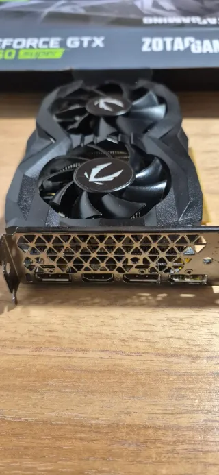 Tarjeta Gráfica Zotac GTX 1660 Super 6GB