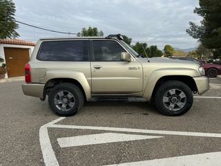 Nissan Patrol GR Y61