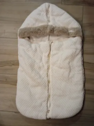 Sacco per fasciatoio MAYORAL beige