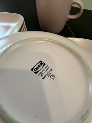 Vajilla IKEA rosa – platos y taza, FÄRGKLAR rosa