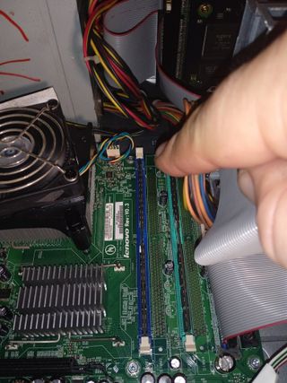 Lenovo PC Desktop Dual Core Socket 775