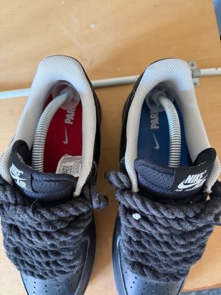 Nike Air Force 1 Paris Negro