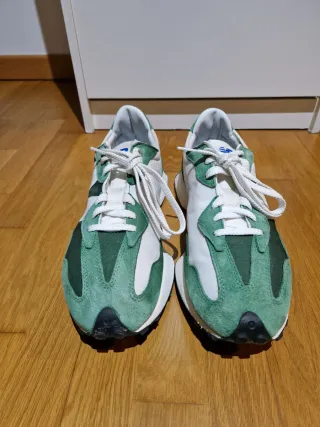 Zapatillas New Balance Verde y Blanco